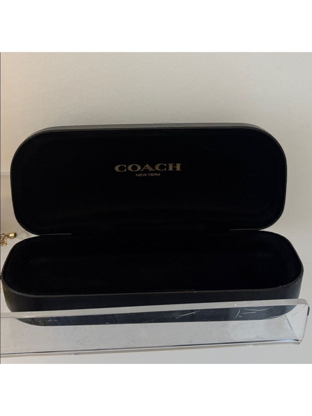 Coach Black hard shell Eyewear Case sunglasses/eyeglasses case - Picture 4 of 14